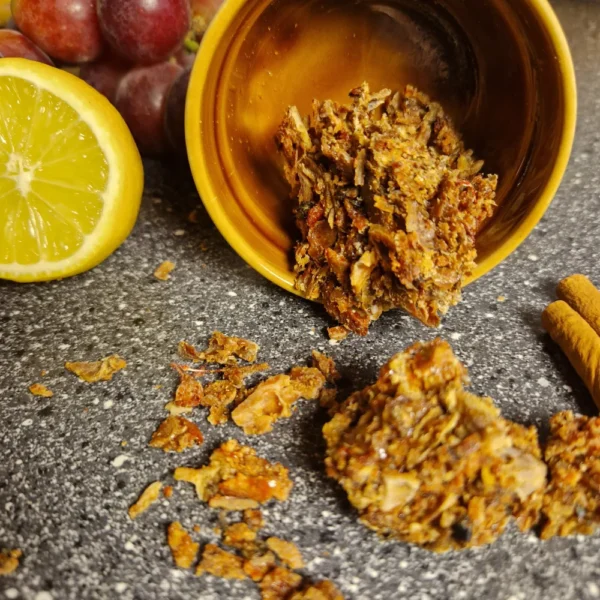 Propolis-1 Propolis